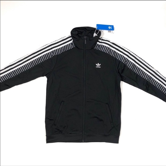 adidas Jackets & Blazers - 🖤 Adidas Originals Track Jacket